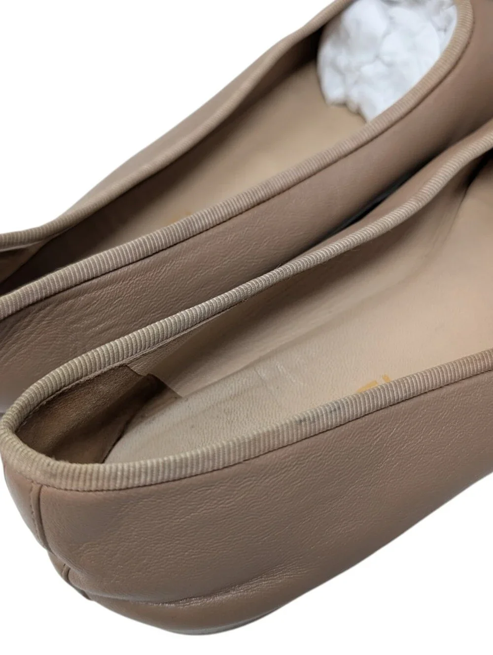 Chanel Nude Beige Leather Cap Toe Interlocking CC Ballet Flats Size EU 40